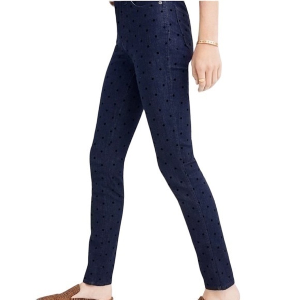 9" Mid-Rise Skinny Jeans: Flocked Dots Edition